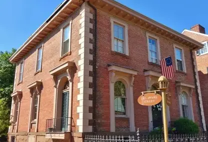 Historic building on Delaware Street in New Castle County