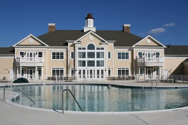 Buying Luxury Retirement Homes | Finding The Right Retirement Home In Maryland